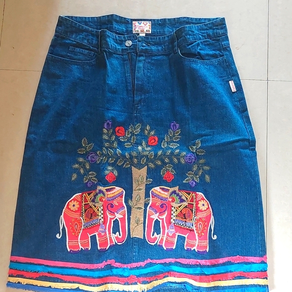 FLAMENCO Dresses & Skirts - Jeans Skirt Embroidered